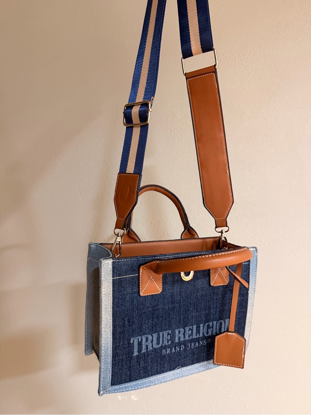 True Religion Tote Bag - Picture 3 of 4